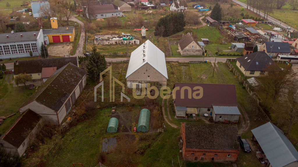 Obiekt magazynowo-gospodarczy  o pow. ok. 350 m2 (9)