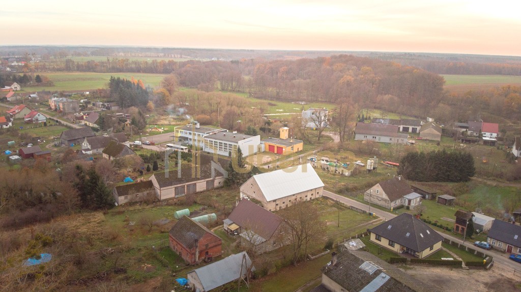 Obiekt magazynowo-gospodarczy  o pow. ok. 350 m2 (7)