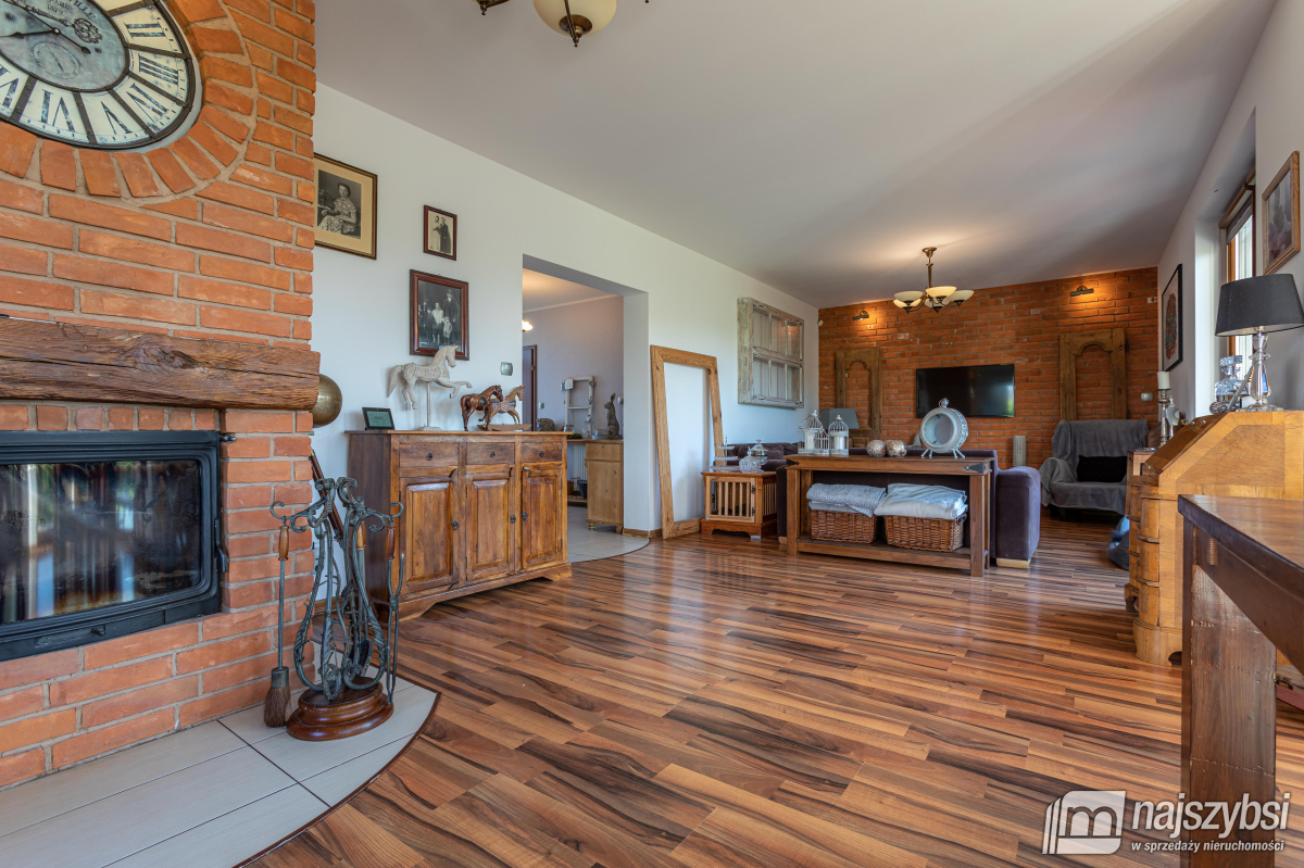 Nowogard- dom wolnostojący (9)