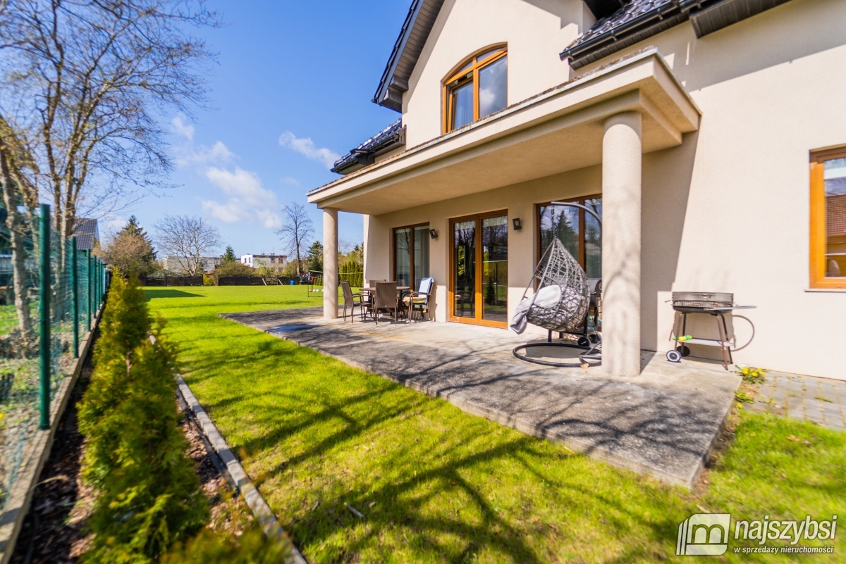 Dom 300 m do Plaży w Ustroniu Morskim (1)