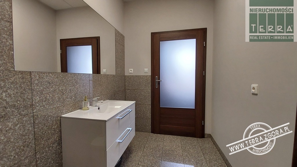 Duże, komfortowe biuro w centrum miasta. (8)