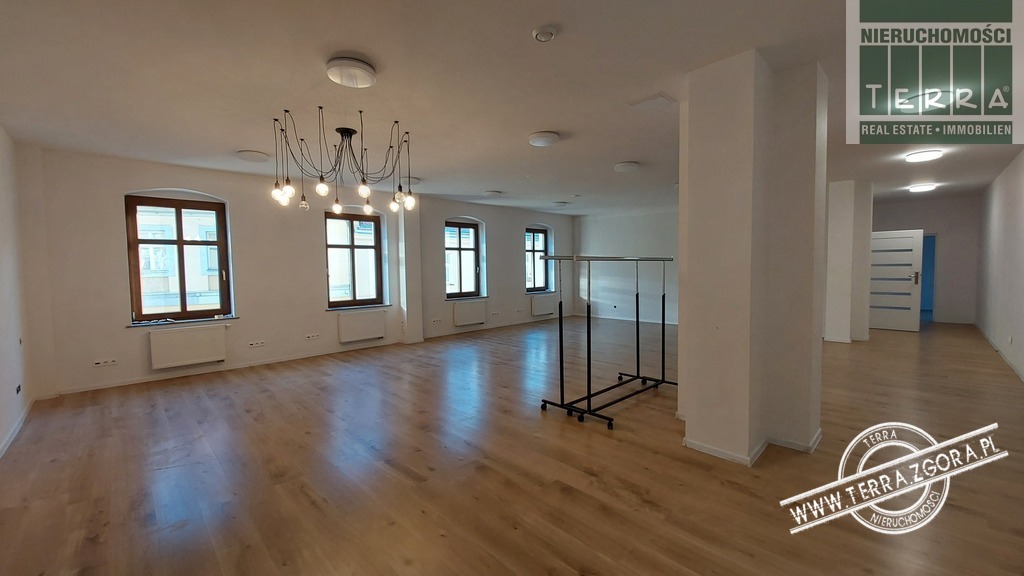 Duże, komfortowe biuro w centrum miasta. (4)