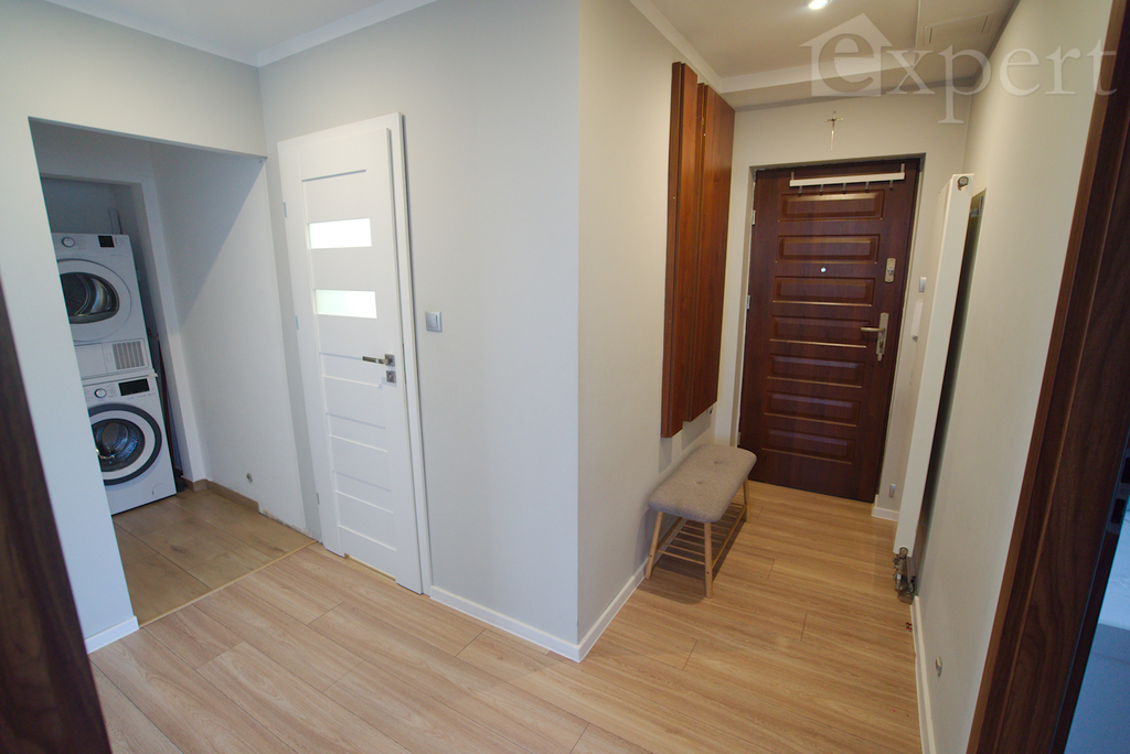 Os. Tysiąclecia 3 pokoje 75 m2 z balkonem (20)