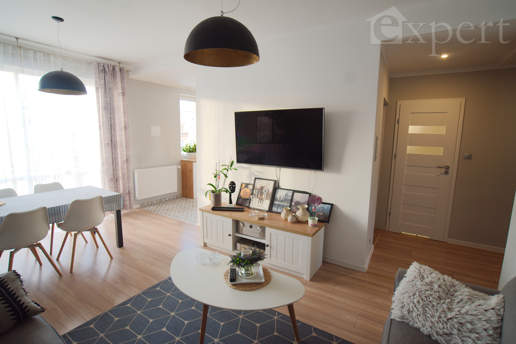 Os. Tysiąclecia 3 pokoje 75 m2 z balkonem (1)