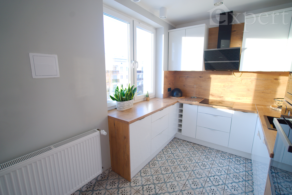 Os. Tysiąclecia 3 pokoje 75 m2 z balkonem (8)