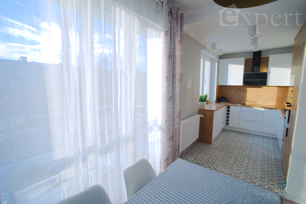 Os. Tysiąclecia 3 pokoje 75 m2 z balkonem (9)