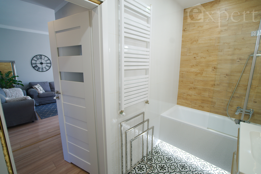 Os. Tysiąclecia 3 pokoje 75 m2 z balkonem (22)