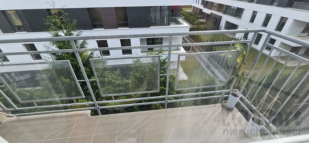 3 pokoje z miejscem postojowym, Jasne Błonia (5)