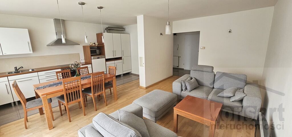 3 pokoje z miejscem postojowym, Jasne Błonia (7)