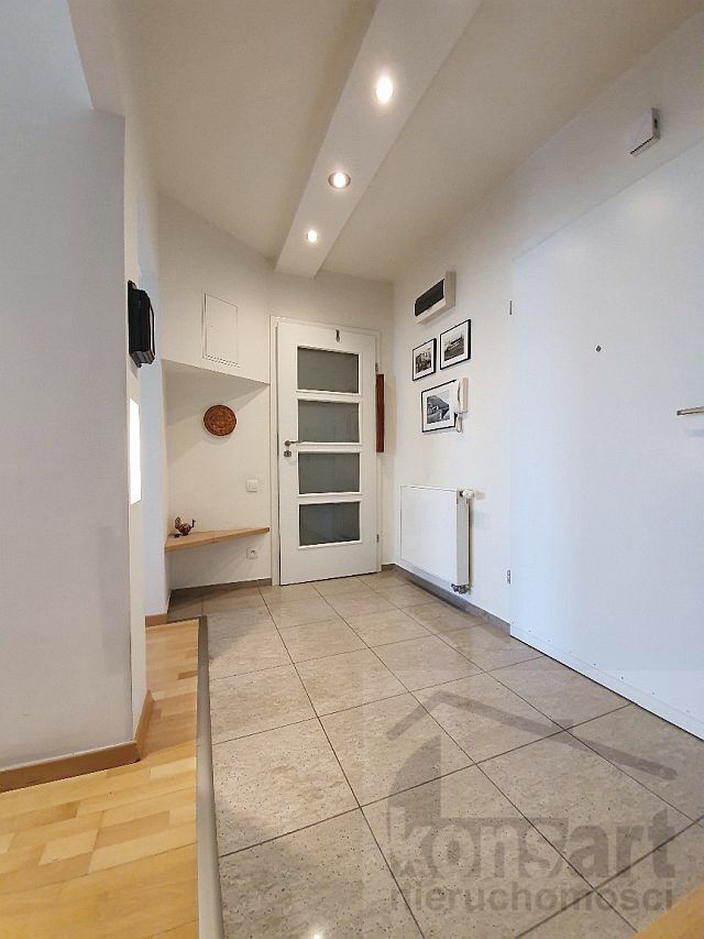 3 pokoje z miejscem postojowym, Jasne Błonia (12)