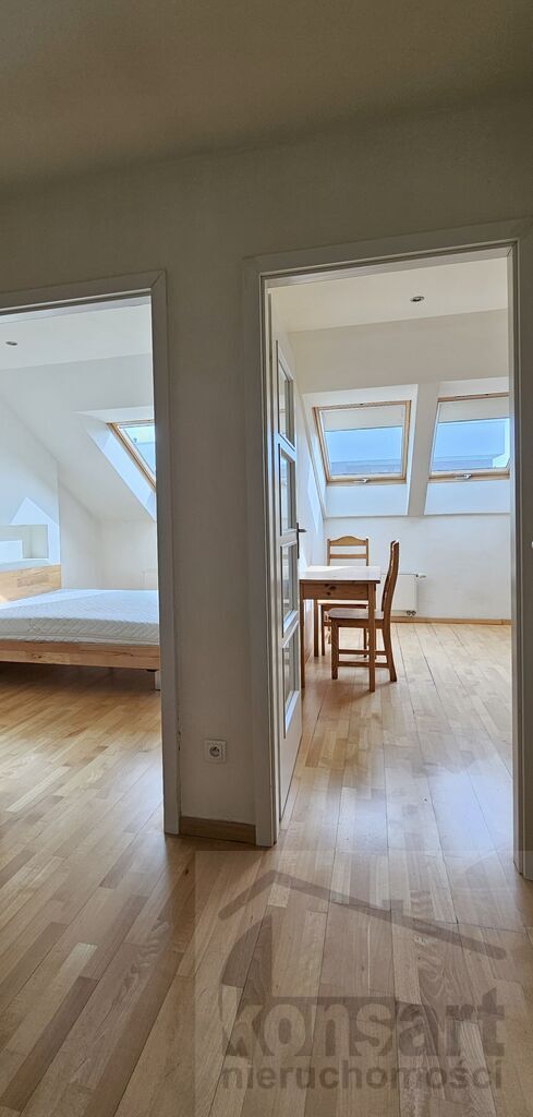 3 pokoje z miejscem postojowym, Jasne Błonia (18)