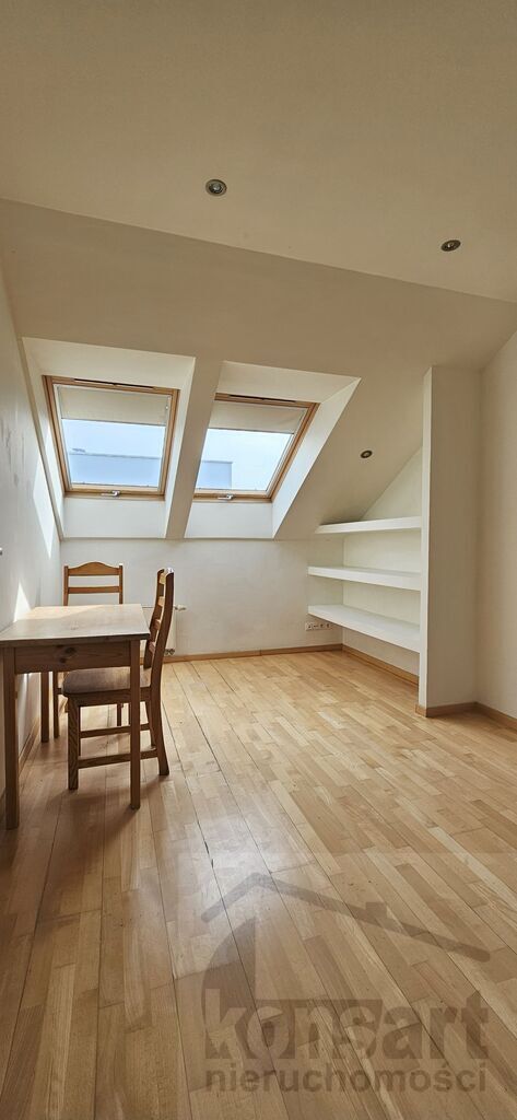 3 pokoje z miejscem postojowym, Jasne Błonia (20)