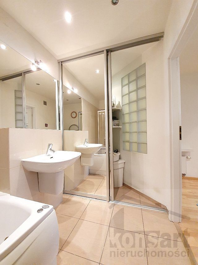 3 pokoje z miejscem postojowym, Jasne Błonia (26)