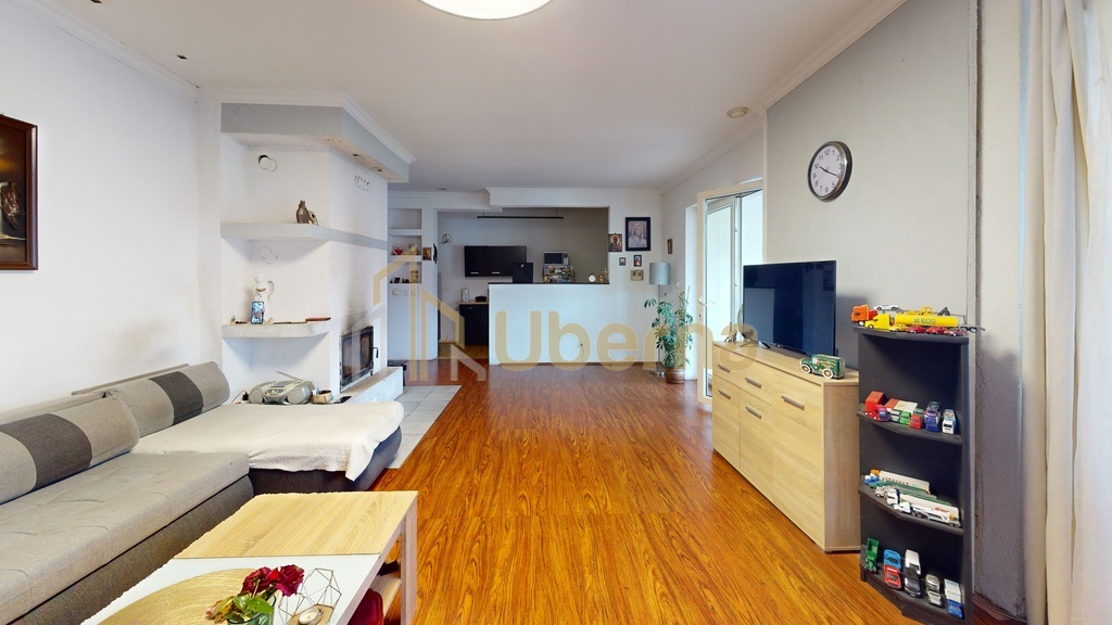 Wierzchosław Dom w zabud.bliżniaczej  przy lesie (7)