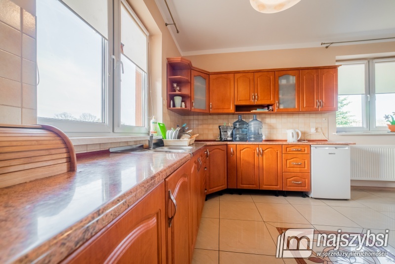 Przybiernów okolica- dom ze stawem (10)