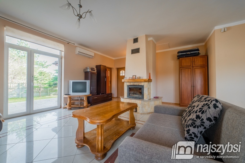 Przybiernów okolica- dom ze stawem (12)