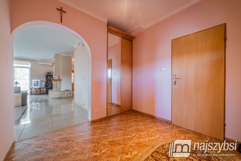 Przybiernów okolica- dom ze stawem (19)