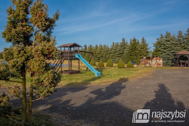 Przybiernów okolica- dom ze stawem (24)