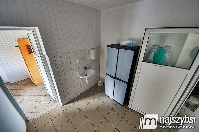 Przybiernów okolica-OBIEKT MIESZKALNO-PRODUKCYJNY. (16)