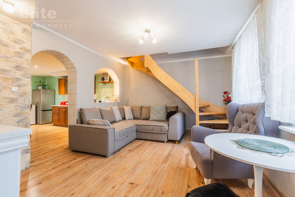 Dom w Maszewie w cenie kawalerki - fotowoltaika! (2)