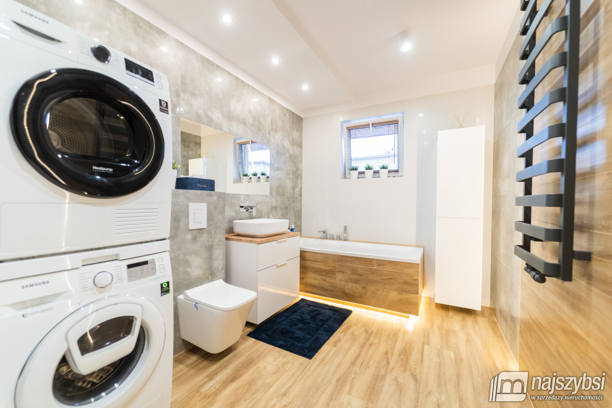 Kołobrzeg duże, dwupoziomowe mieszkanie (7)