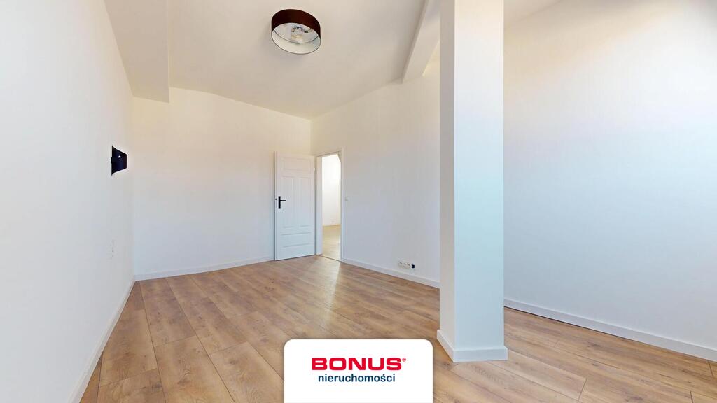 3 pokoje na al. Jana Pawła II (8)