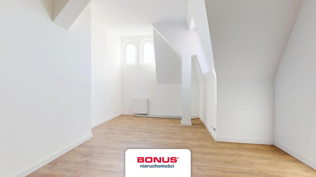 3 pokoje na al. Jana Pawła II (10)