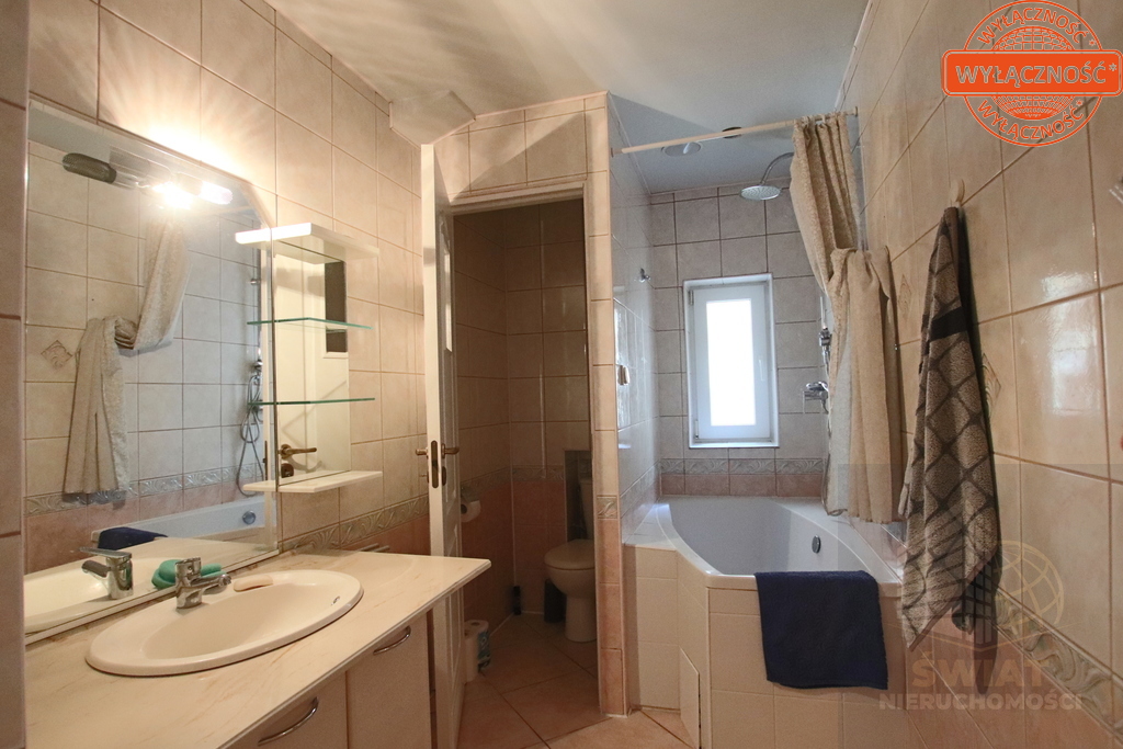 Na sprzedaż dwa mieszkania w jednym. (7)