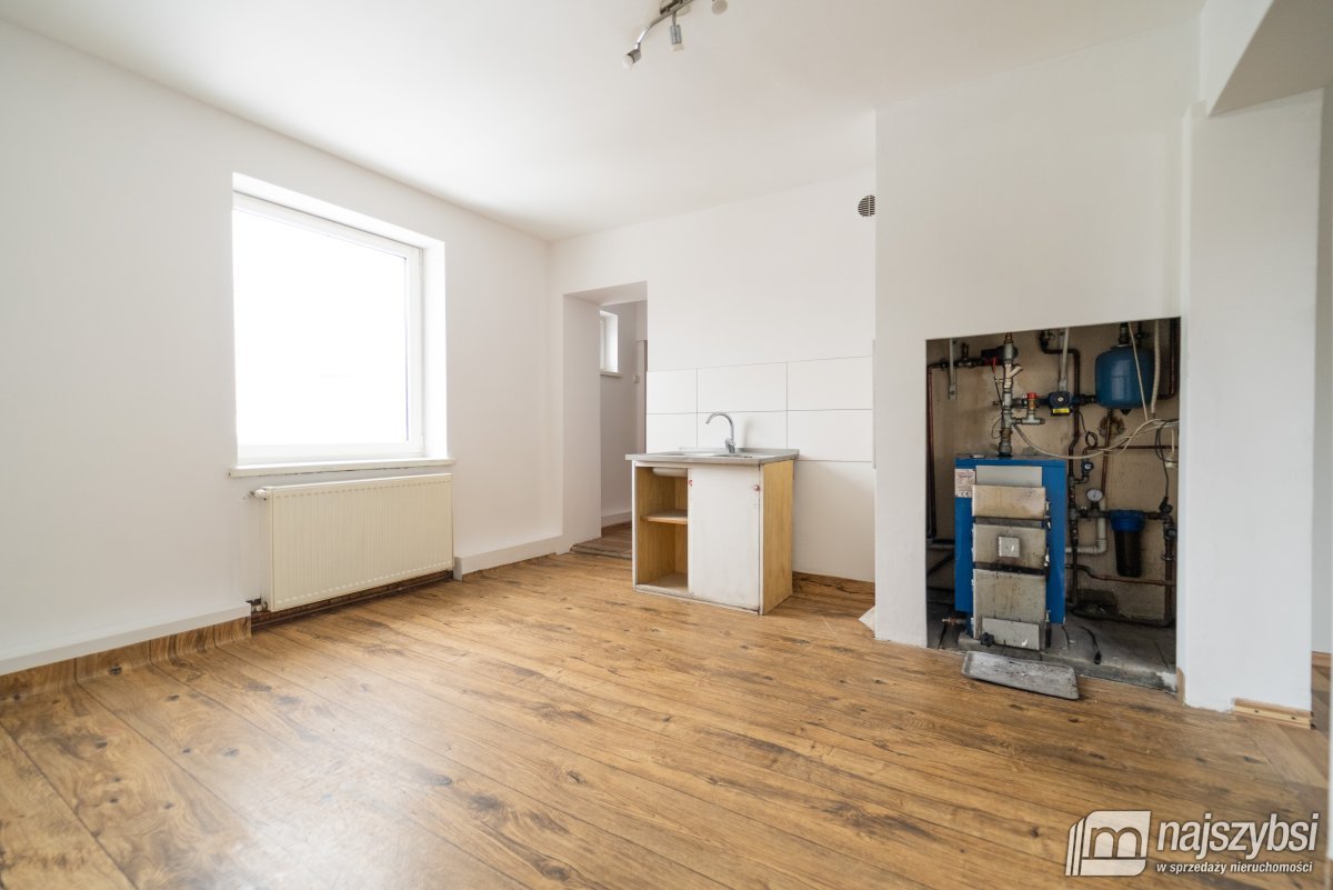 Chociwel - mieszkanie w kamienicy, centrum miasta (10)