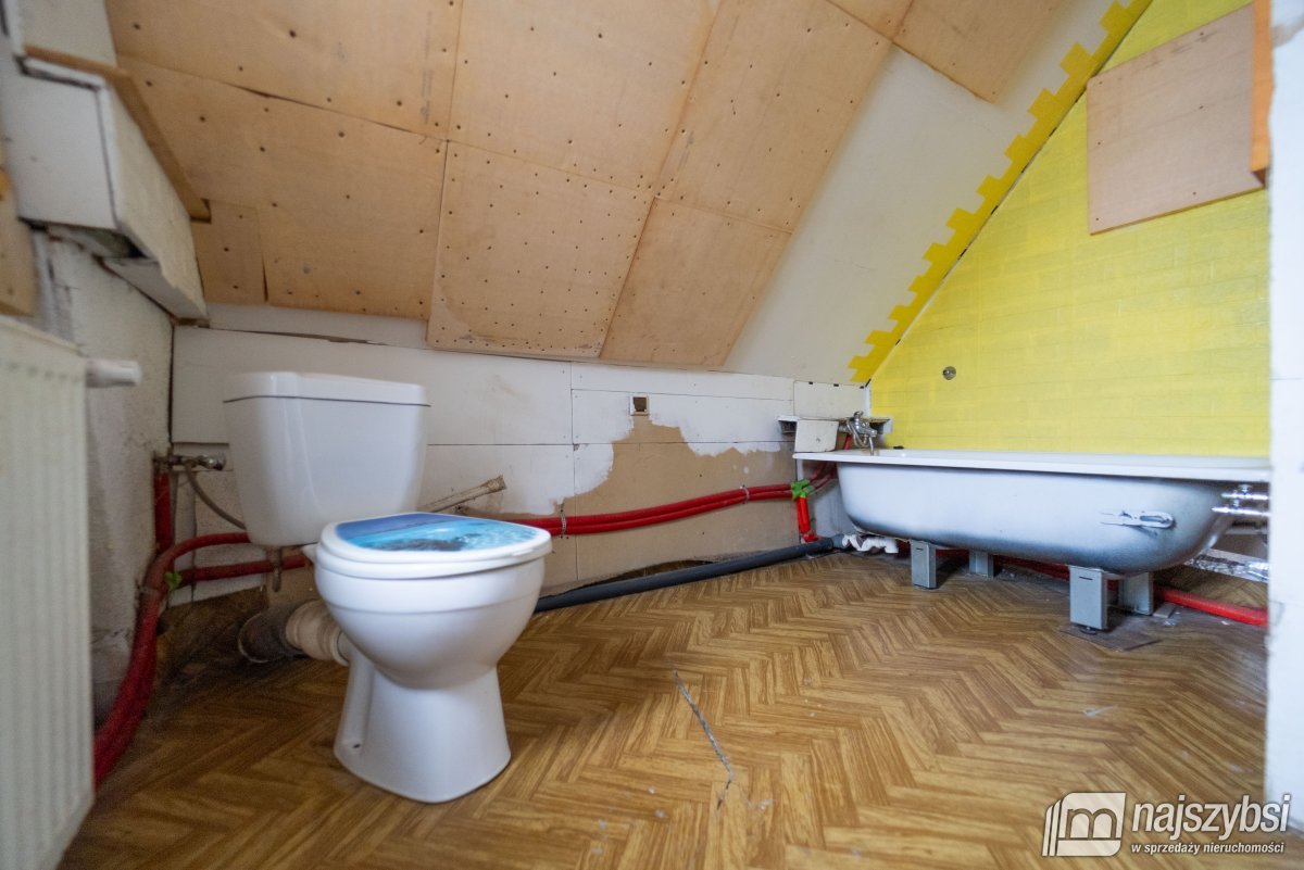 Chociwel - mieszkanie w kamienicy, centrum miasta (14)