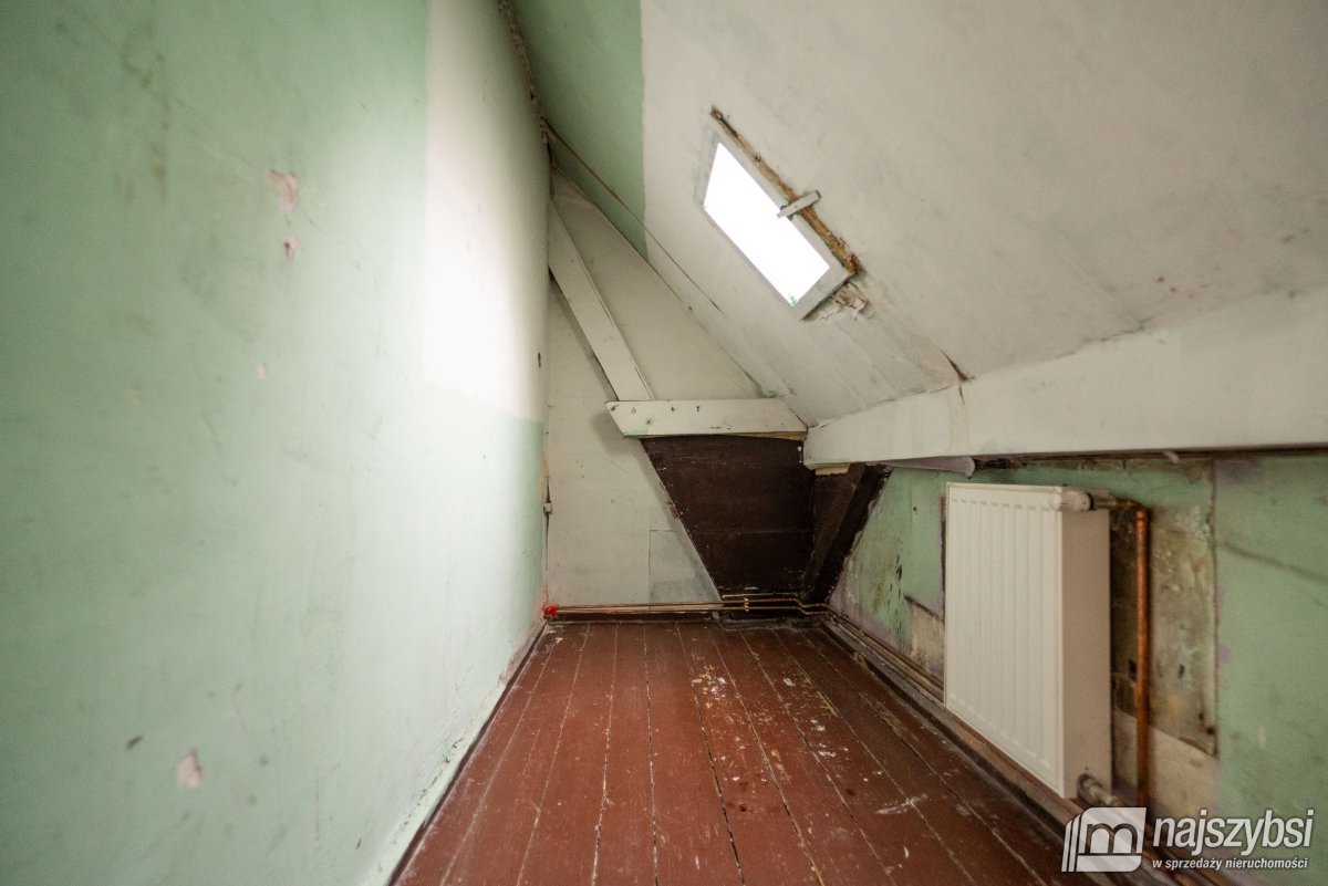 Chociwel - mieszkanie w kamienicy, centrum miasta (15)