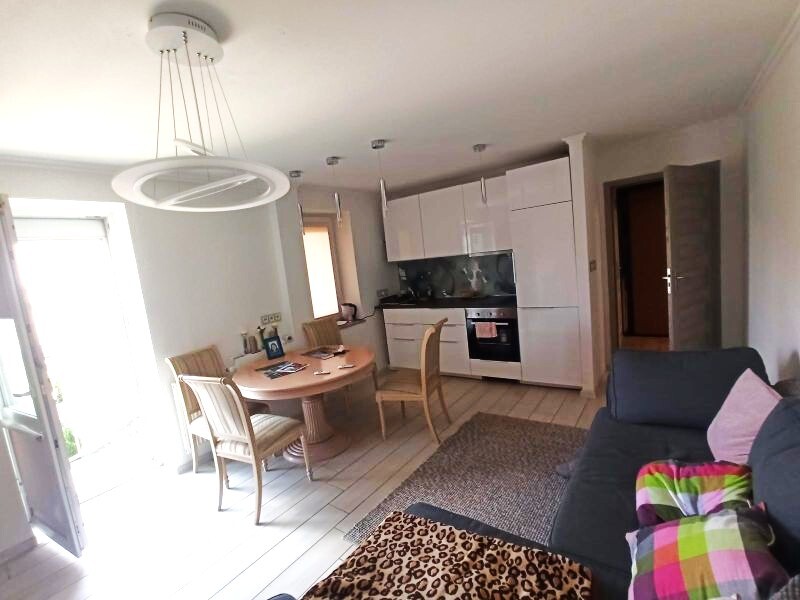 Stare Miasto, 2 pokoje, duży balkon. Polecam. (1)