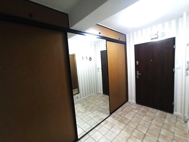 Stare Miasto, 2 pokoje, duży balkon. Polecam. (7)