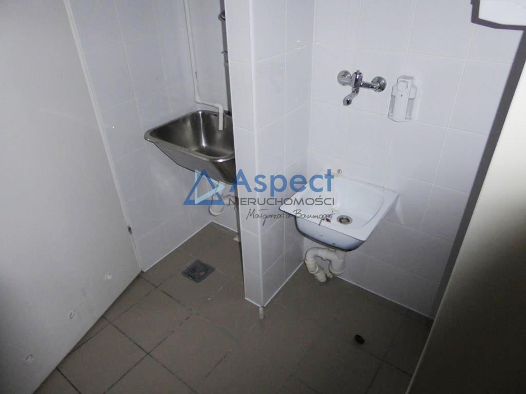 Duży lokal (264m2) w Centrum (8)