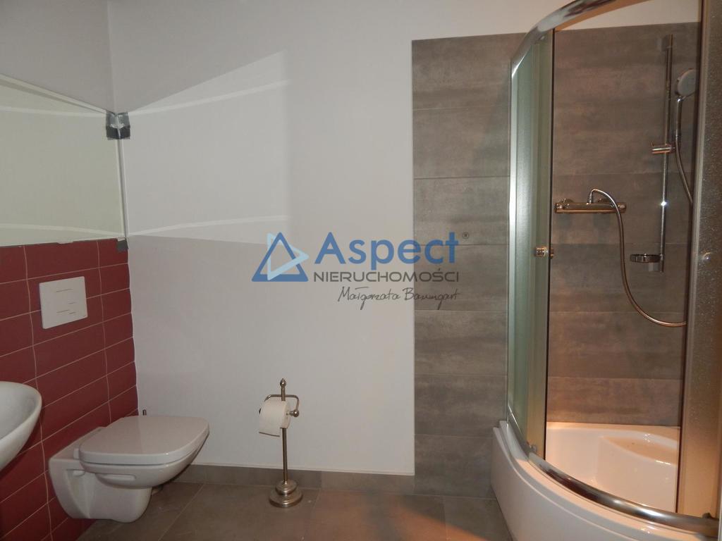 Wynajem. atrakyjny lokal w Centrum (13)