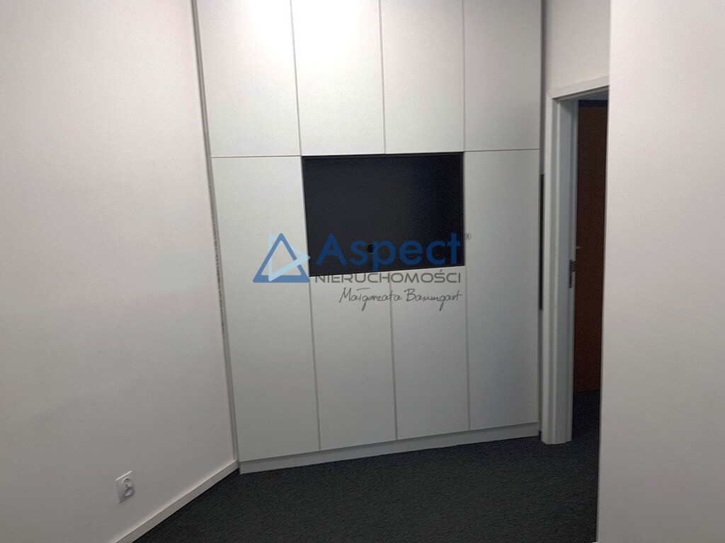 Lokal biurowy 63 m2 Centrum obok Deptaku Bogusława (7)