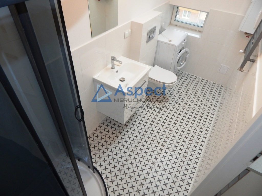 Inwestycja - 2 kawalerki (26+36 m2) blisko Galaxy (10)