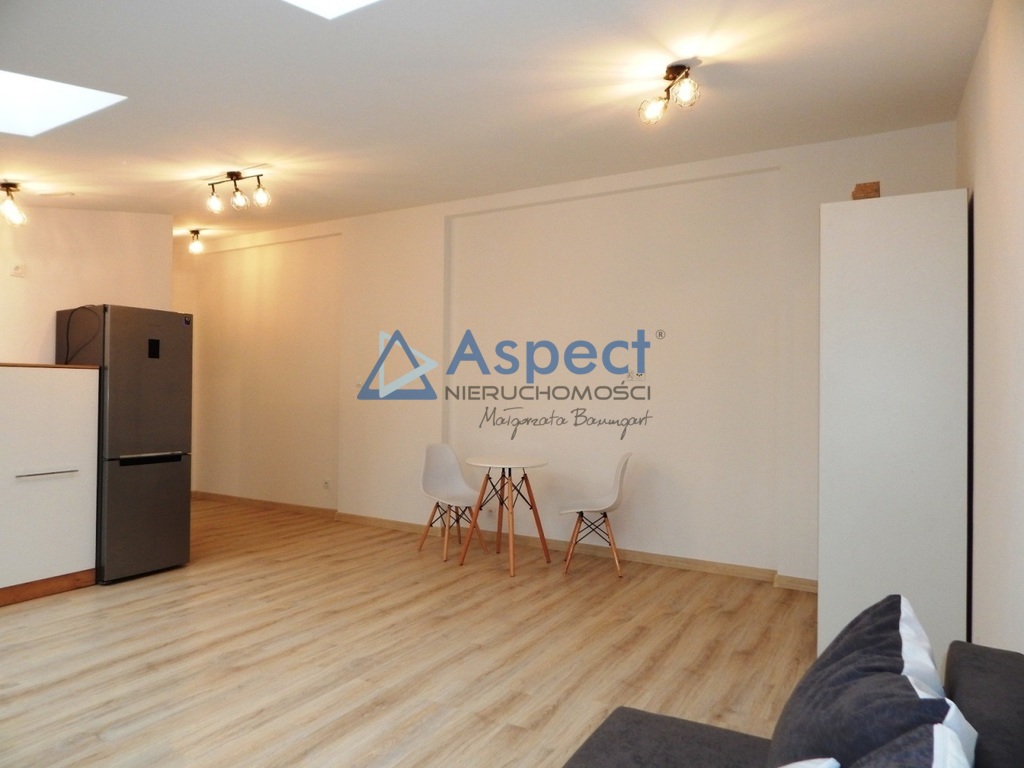 Inwestycja - 2 kawalerki (26+36 m2) blisko Galaxy (17)