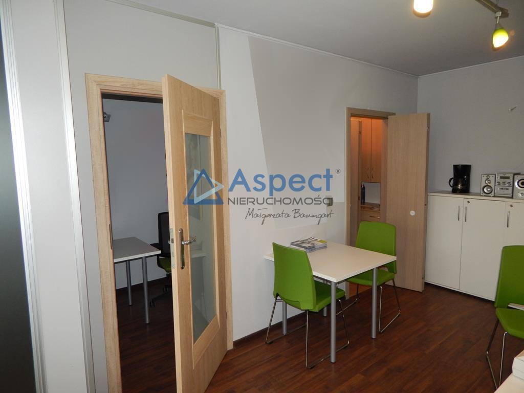 Sprzedaż-atrakcyjne 3-pokojowe mieszkanie (11)