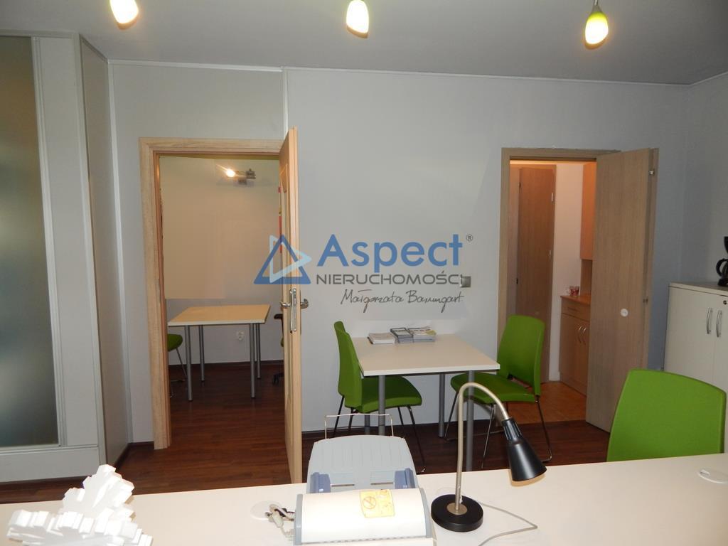 Sprzedaż-atrakcyjne 3-pokojowe mieszkanie (12)