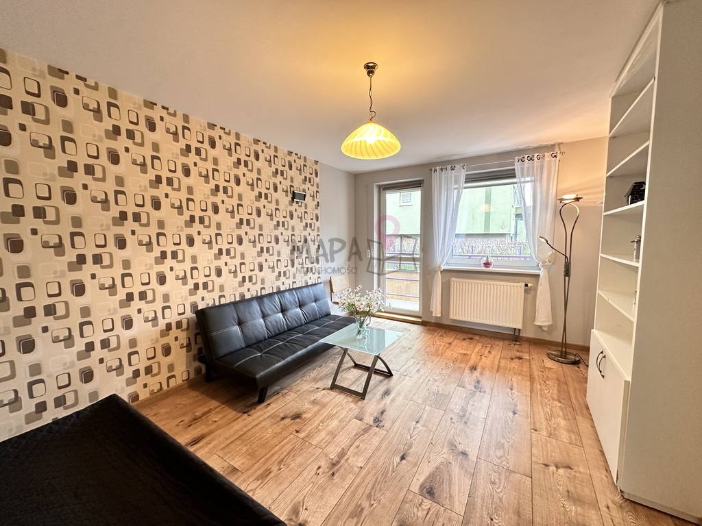 Kawalerka w bloku z cegły | Balkon | os. Bukowe (2)