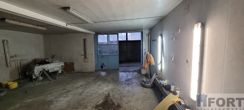 Na sprzedaż warsztat samochodowy + dom. Okazja !!! (11)