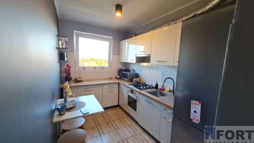 Piękne 4 pokoje z balkonem na ul. Pogodnej !!! (11)