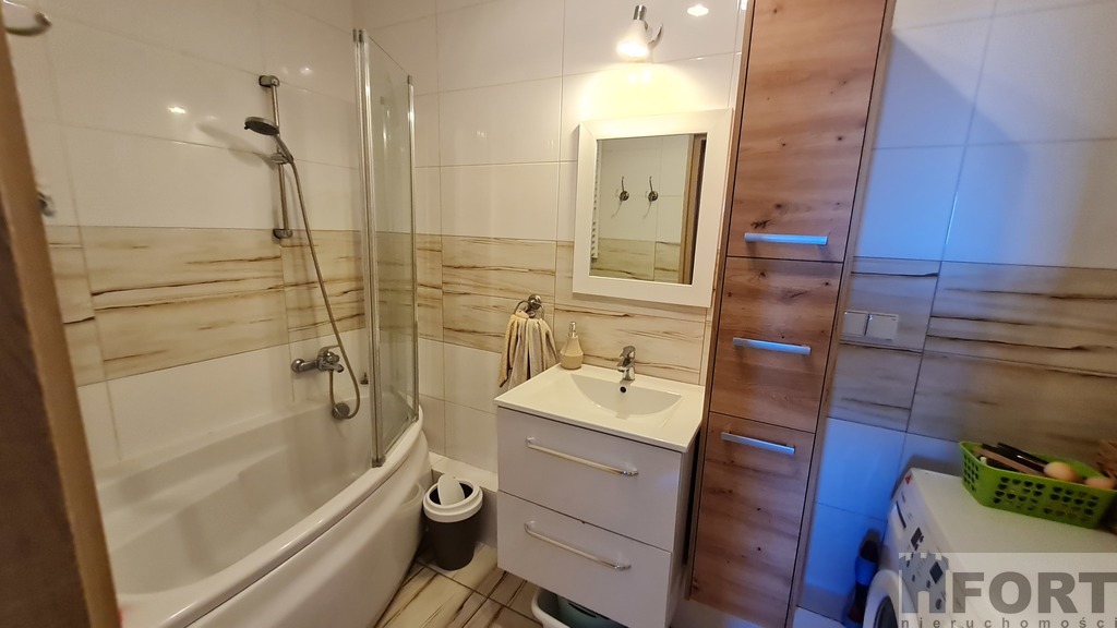 Piękne 4 pokoje z balkonem na ul. Pogodnej !!! (10)