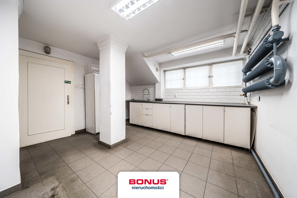 Dom przy Dąbrowskiego - czytelny adres - pod firmę (5)