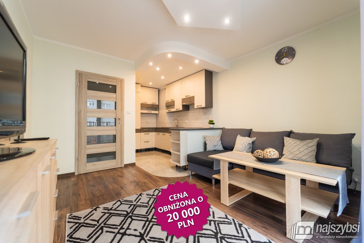 Świnoujście - 2 pok. | miejsce postojowe | piwnica (1)