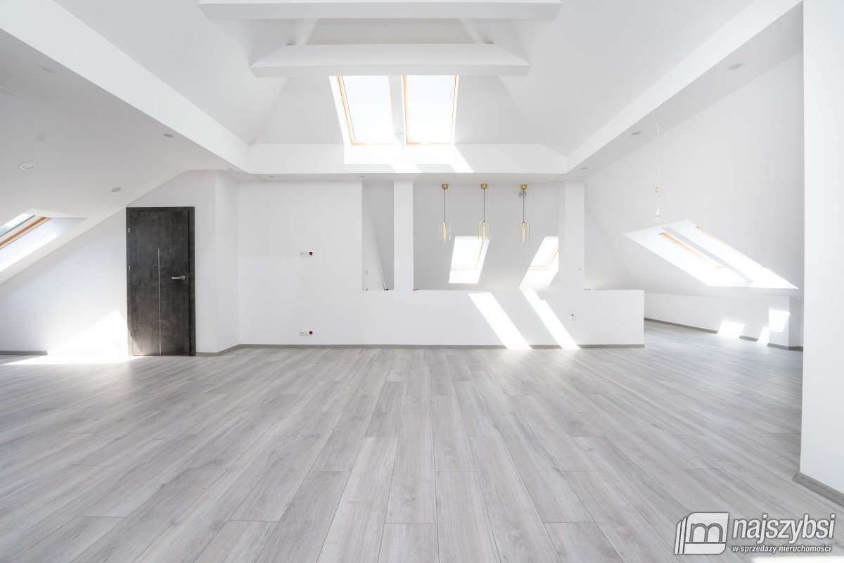 Kołobrzeg -  Stramnica-dwa domy w jednym (18)