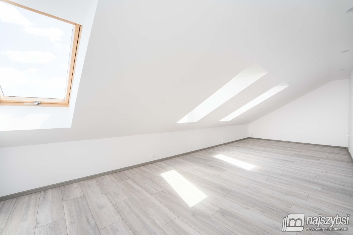 Kołobrzeg -  Stramnica-dwa domy w jednym (21)