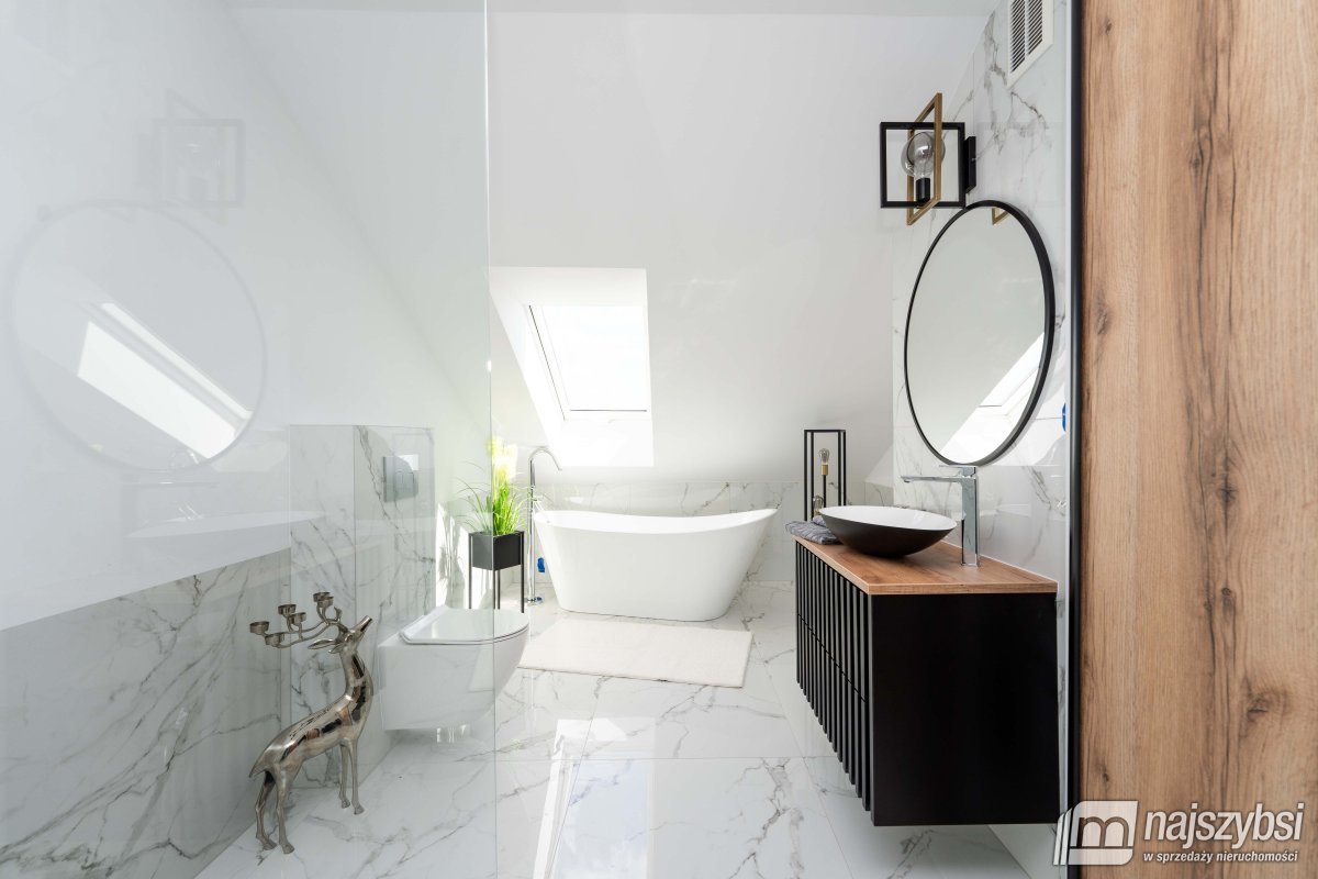 Kołobrzeg -  Stramnica-dwa domy w jednym (23)