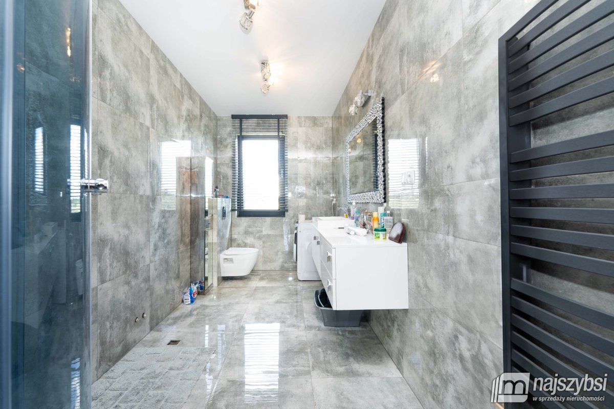 Kołobrzeg -  Stramnica-dwa domy w jednym (30)